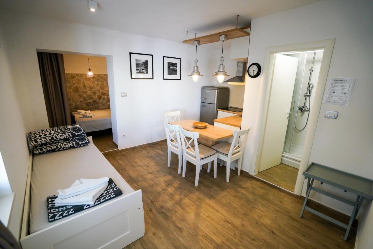 סלאטינה Apartments Ziggy Star מראה חיצוני תמונה